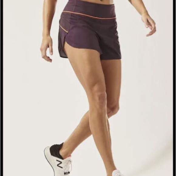 Athleta Shorts Womens Medium Agate Purple Run With It Piping Athletic Running - Picture 1 of 5